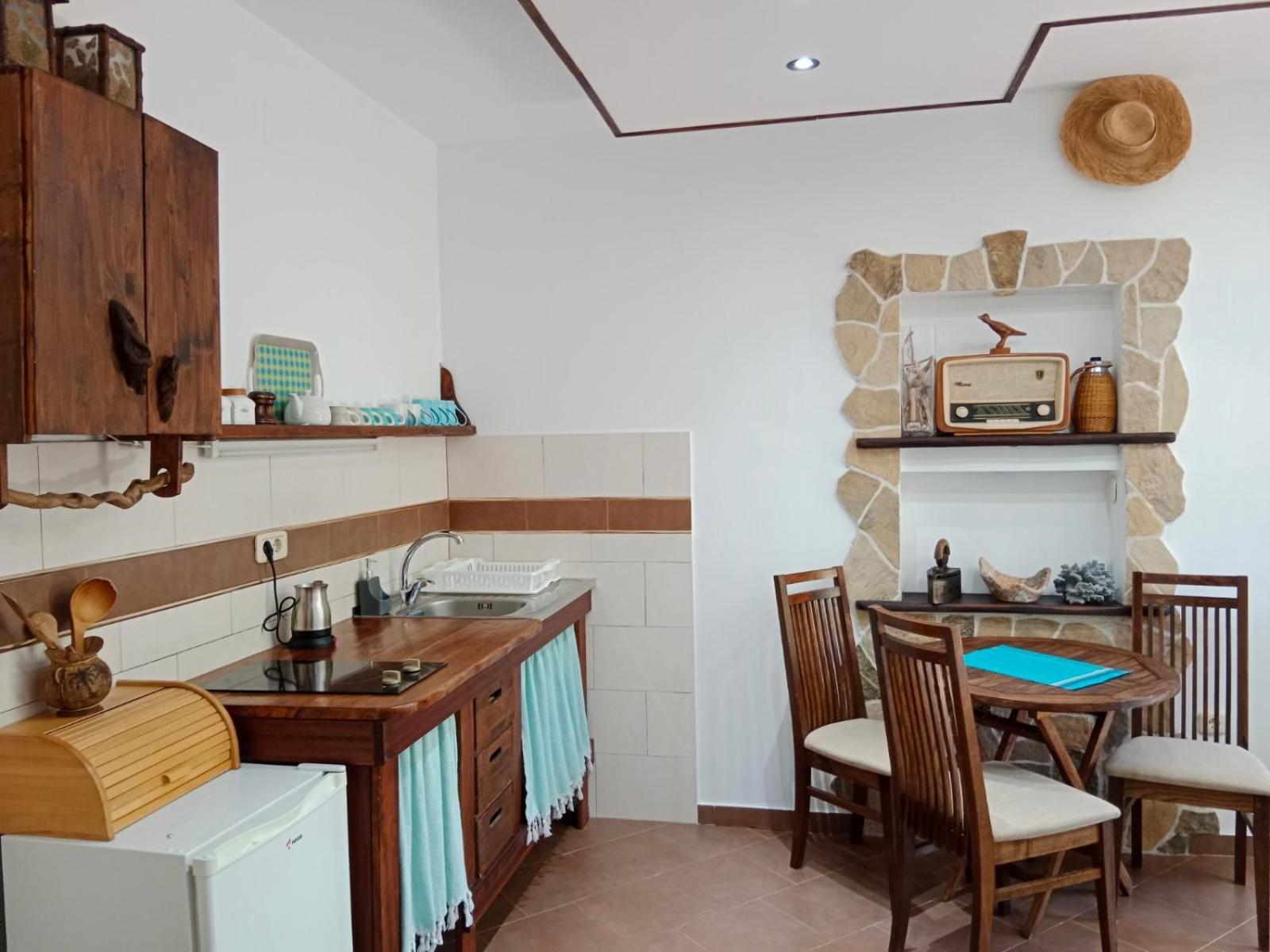 Mirta Apartments Family Farm Budva Dış mekan fotoğraf